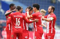 Masaya Okugawa und Co (c) GEPA pictures Mandl.jpg