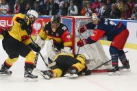 EC Red Bull Salzburg vs SC Bern (c) GEPA pictures Felix Roittner.jpg