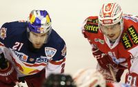 Brett Sterling (EC RBS) und Oliver Setzinger (KAC) (c) GEPA Goetzhaber